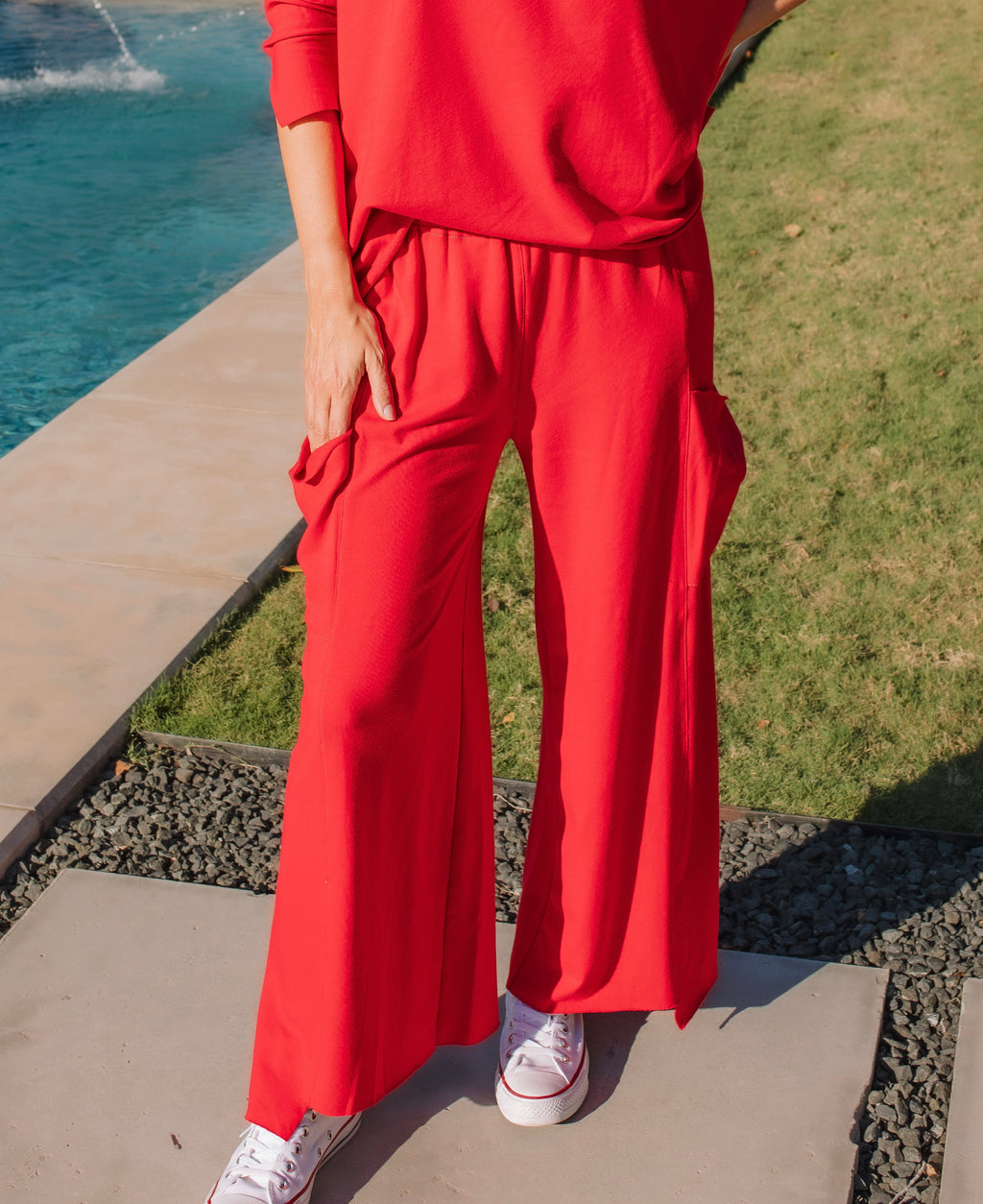 The Knit Pocket Pant - Red